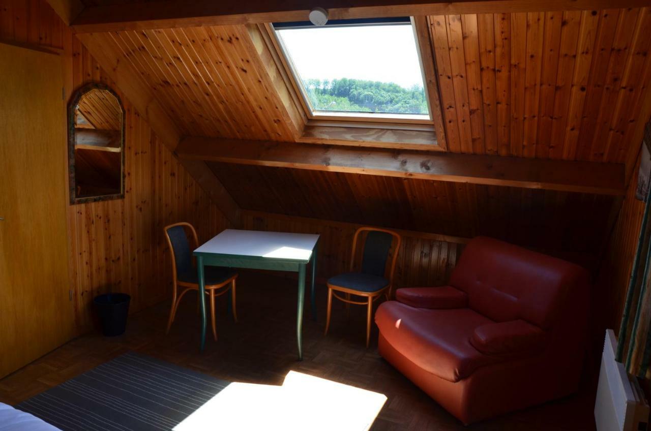 Chalet "Le Bucheron" La-Roche-en-Ardenne Exteriér fotografie